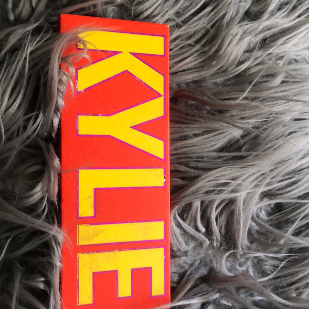 Makeup palette